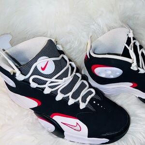 Men’s Nike size 12
